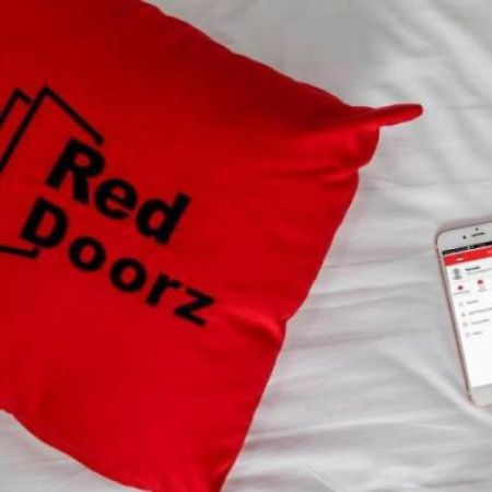 Reddoorz Plus Near Syamsudin Noor Airport 3 Banjarbaru Exterior foto